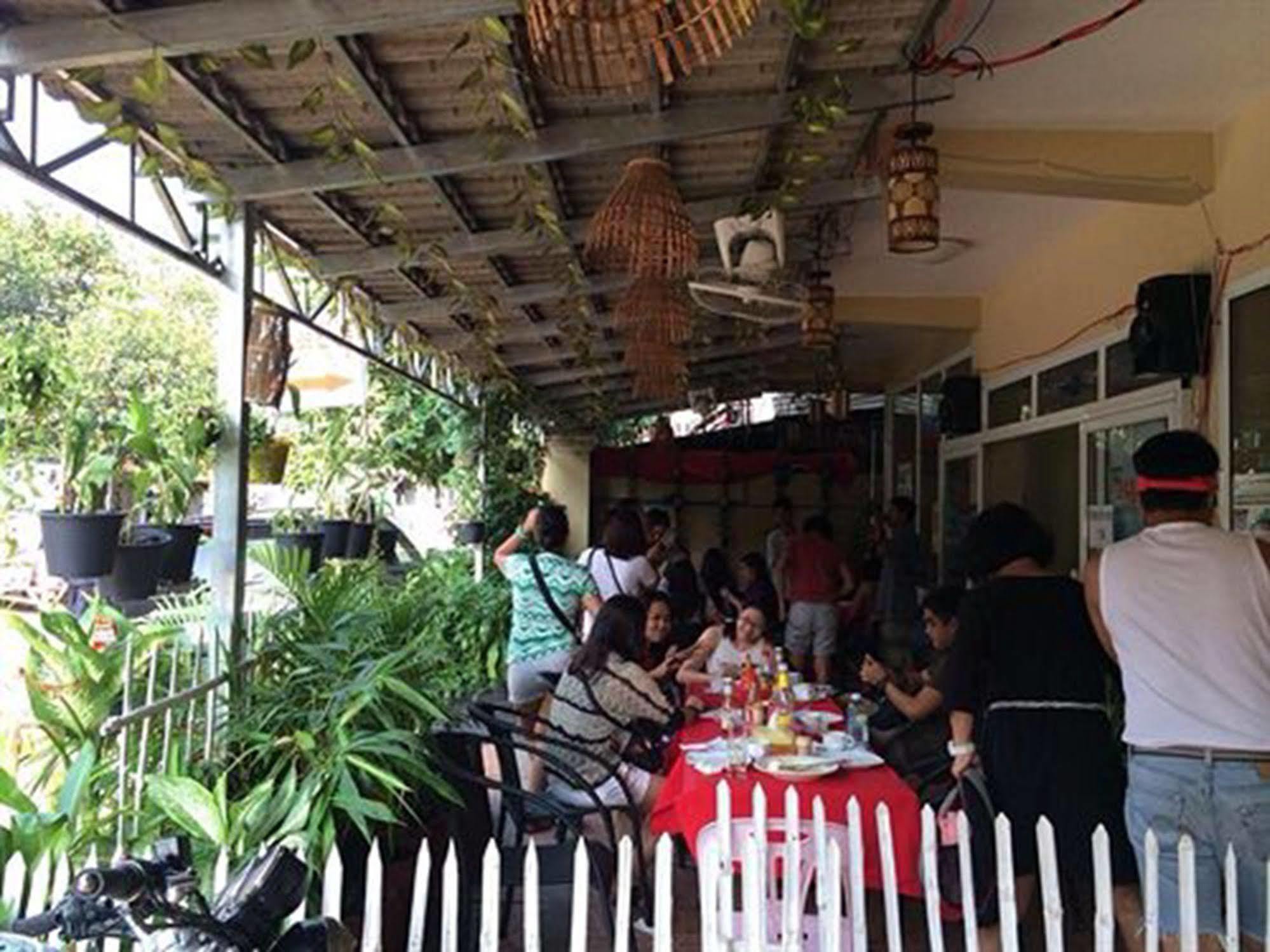 Homeland Guesthouse Phnom Penh Exterior photo