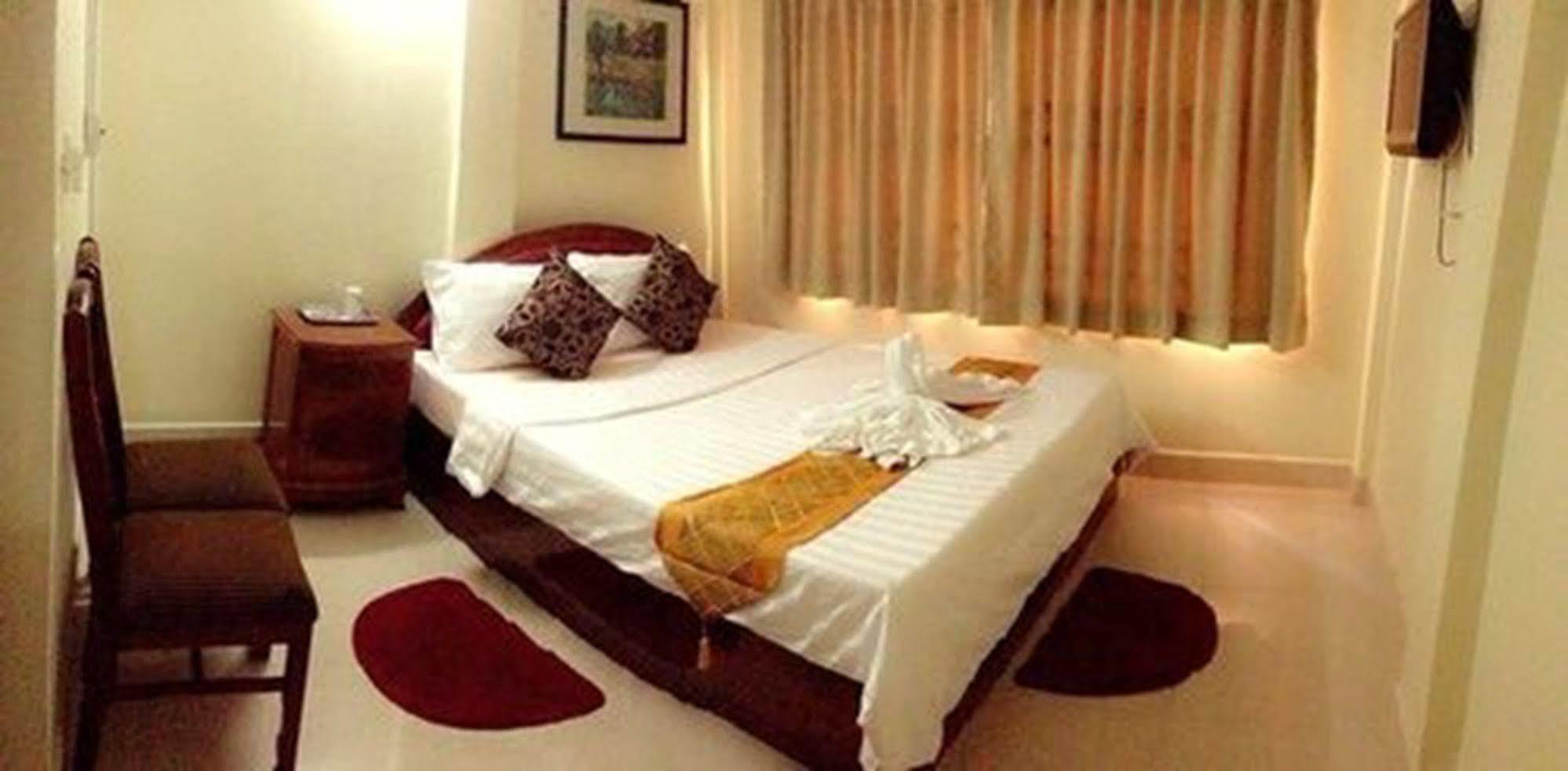Homeland Guesthouse Phnom Penh Exterior photo
